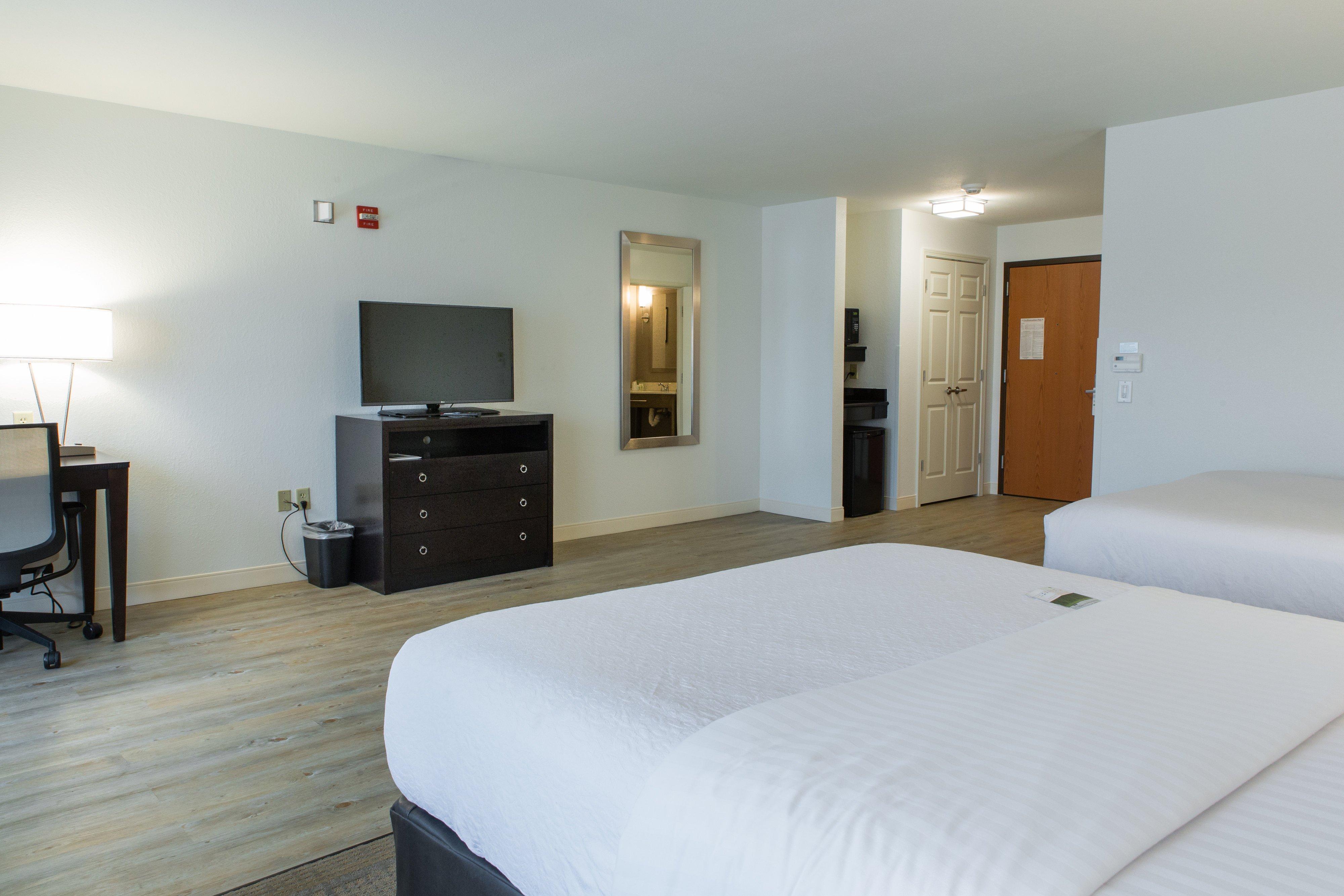 Holiday Inn Hotel & Suites Bloomington Airport By Ihg Esterno foto