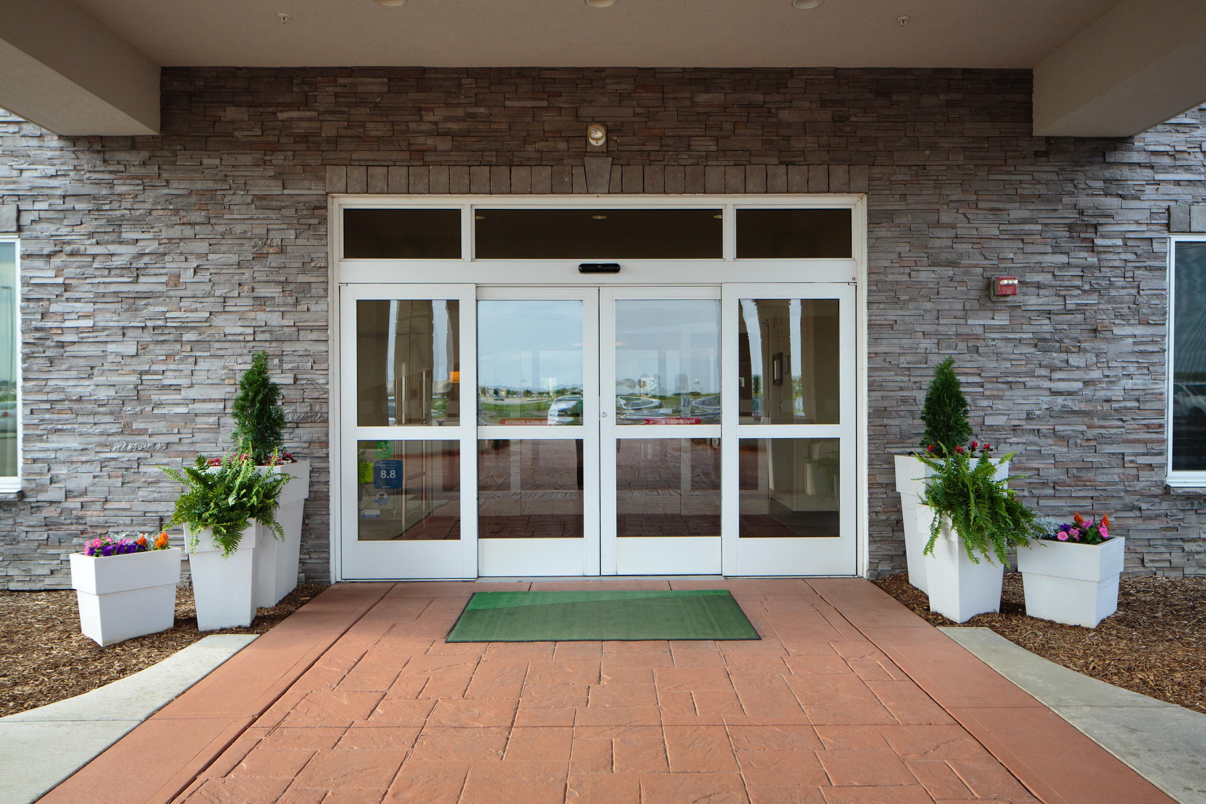 Holiday Inn Hotel & Suites Bloomington Airport By Ihg Esterno foto